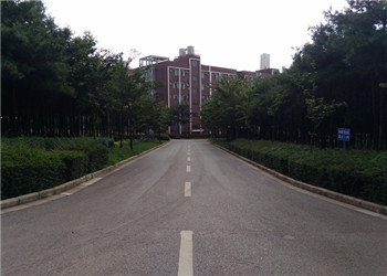 云南昆明卫生学校2023年中专招生地址(图1)